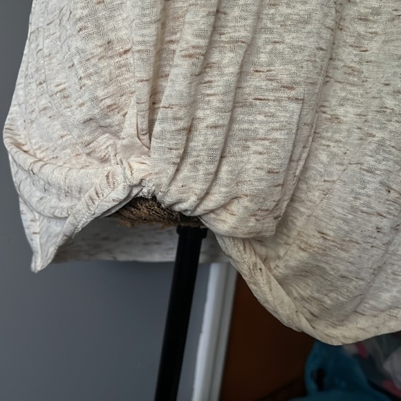 Boutique Apt.9 Cream & Tan Mixed Colors with Printed Sleeves & Tie Knot Size L - Picture 2 of 4